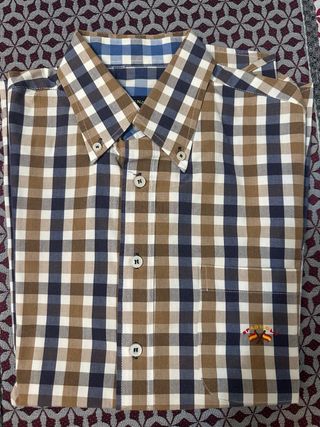 Camisa de la marca Spagnolo, talla 2