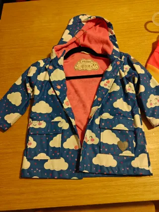 Chubasquero cambia de color marca Hatley talla 3