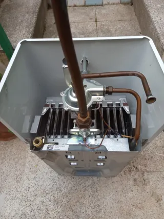 Calentador butano Corberó 11L