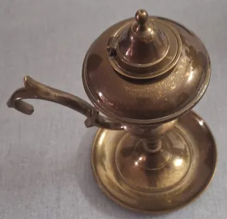 Candil de aceite vintage con mecha latón/bronce.