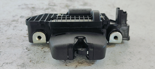 CERRADURA MALETERO / PORTON PEUGEOT 208 (P2) 1.2I