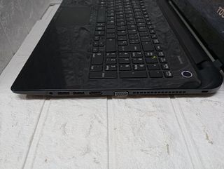 Portatil Toshiba Satellite L50D-B-12X (1780)