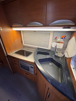 Autocaravana Integral Hymer S820.