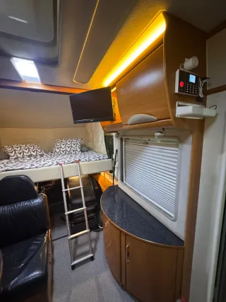 Autocaravana Integral Hymer S820.