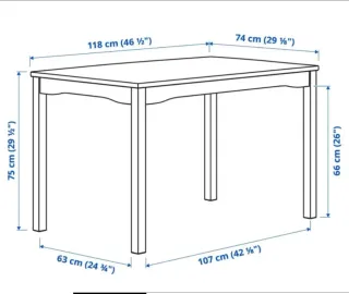 Mesa de comedor con cristal y 4 sillas tapizadas