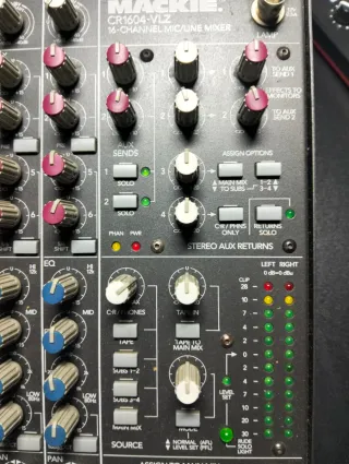 Console di mixaggio Mackie