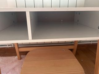 Mesa sklum  y taburete Ikea de niños