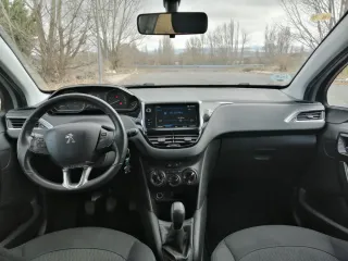 Peugeot 208 2018