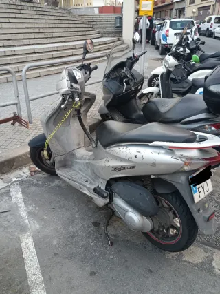 Honda Dylan 125cc Scooter Automática