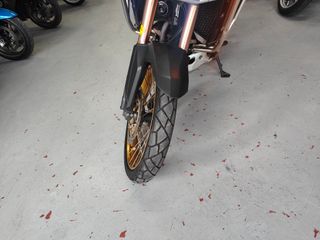 MOTO--HONDA CRF 1100 A.T.  AÑO 2020 60000 KM