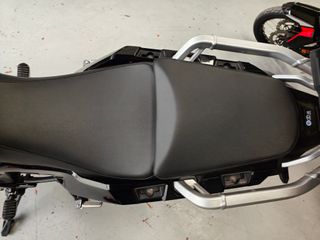 MOTO--HONDA CRF 1100 A.T.  AÑO 2020 60000 KM