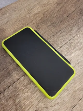 Nintendo 2DS XL con El Doctor Lautrec, sin lápiz