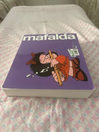 Mafalda. Todas las tiras / Mafalda. All the Str...