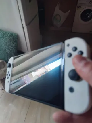 Nintendo switch oled blanca
