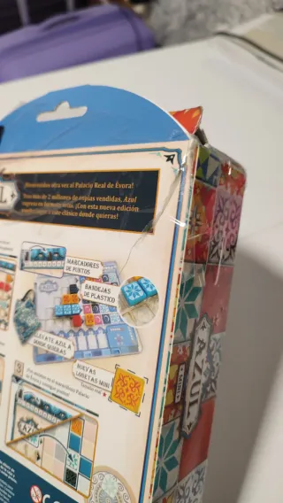 Juego de mesa azul mini, detalles en caja