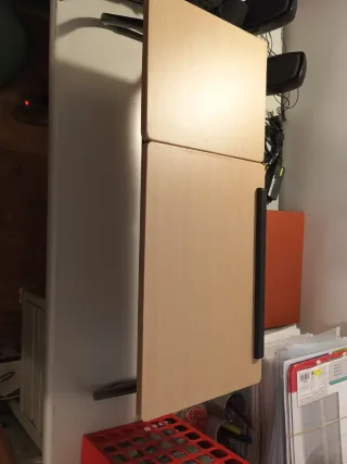 Mesa de estudio plegable