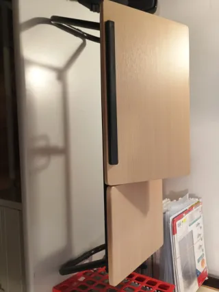 Mesa de estudio plegable