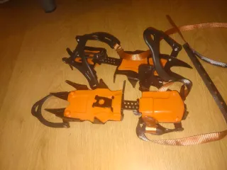 Crampones para hielo y nieve