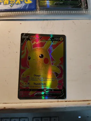Carta Pokémon Pikachu V 190 HP