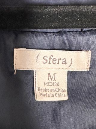Chaqueta de Sfera, muy bonita, cómoda y elegante,