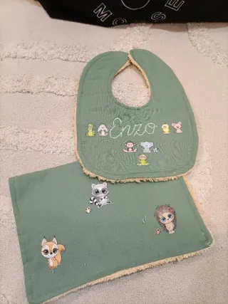 Cositas de bebe hechas a mano con telas de algodón