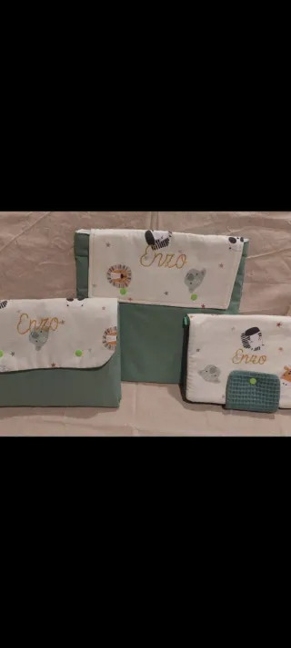 Cositas de bebe hechas a mano con telas de algodón