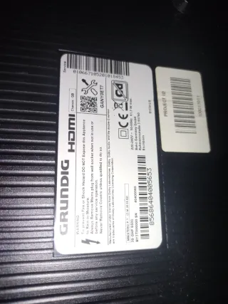 Televisión Grundig Negra nueva