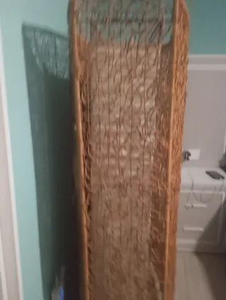 Lampara biombo minbre natural , 6 bombillas .