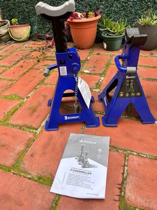 Caballetes michelin. Precio no negociable