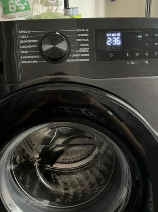 Lavadora SAMSUNG negra eco bubble como nueva 8 kg