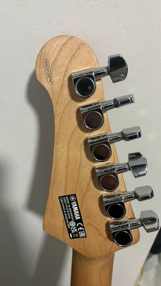 Yamaha Pacifica PAC212VFM