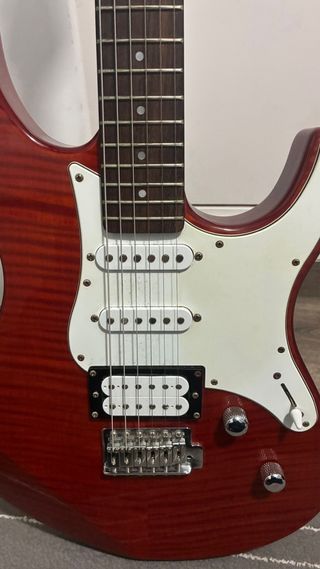 Yamaha Pacifica PAC212VFM