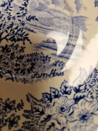 Tres platitos para pan o taza de loza inglesa EIT