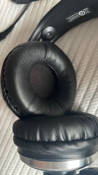 Auriculares cerrados AKG K171 Mkii