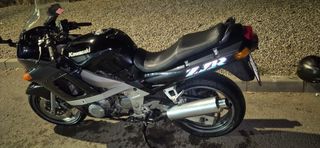 Moto Kawasaki zzr 600