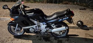 Moto Kawasaki zzr 600