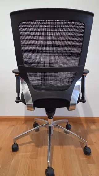 Silla Oficina Ergonómica | Malla y Aluminio
