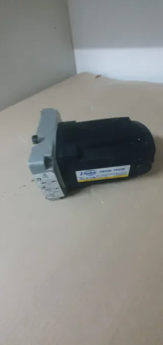 Motor ingletadora virutex TM33W