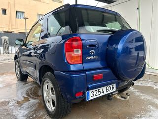 Toyota RAV4 2003