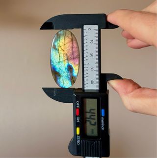 Labradorita arcoíris, cabujon calidad colgante