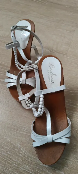Sandalias blancas piel T39 Be Sweet · Made in Ital