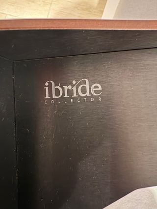 Tabirete o mesita en forma de perro de IBRIDE