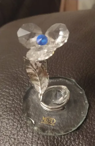Figurita flor en cristal de 5 cm alta