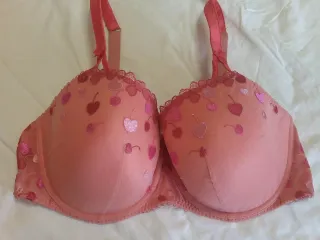 M&S Marks & Spencer bra uk 40DD spain 105E