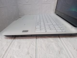 Portatil Sony SVF153A1YM  (1763)