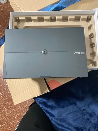 monitor portátil ASUS ZenScreen Touch MB16AHT 15.6