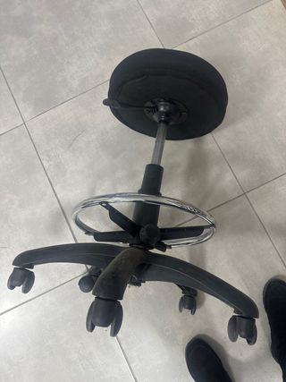 Taburete de oficina