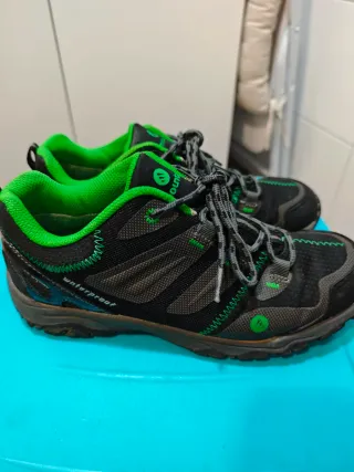 Zapatillas montaña niño