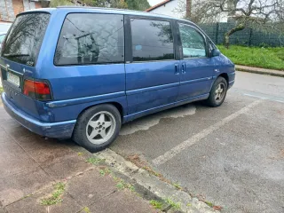 Peugeot 806 2001
