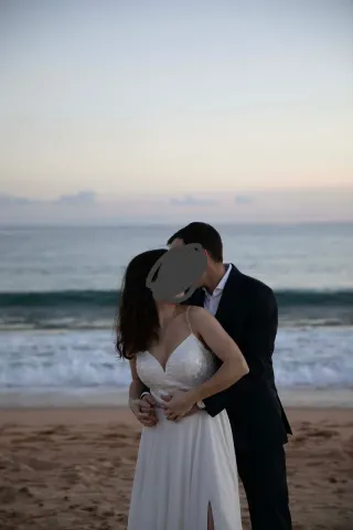 Vestido de novia minimalista boho